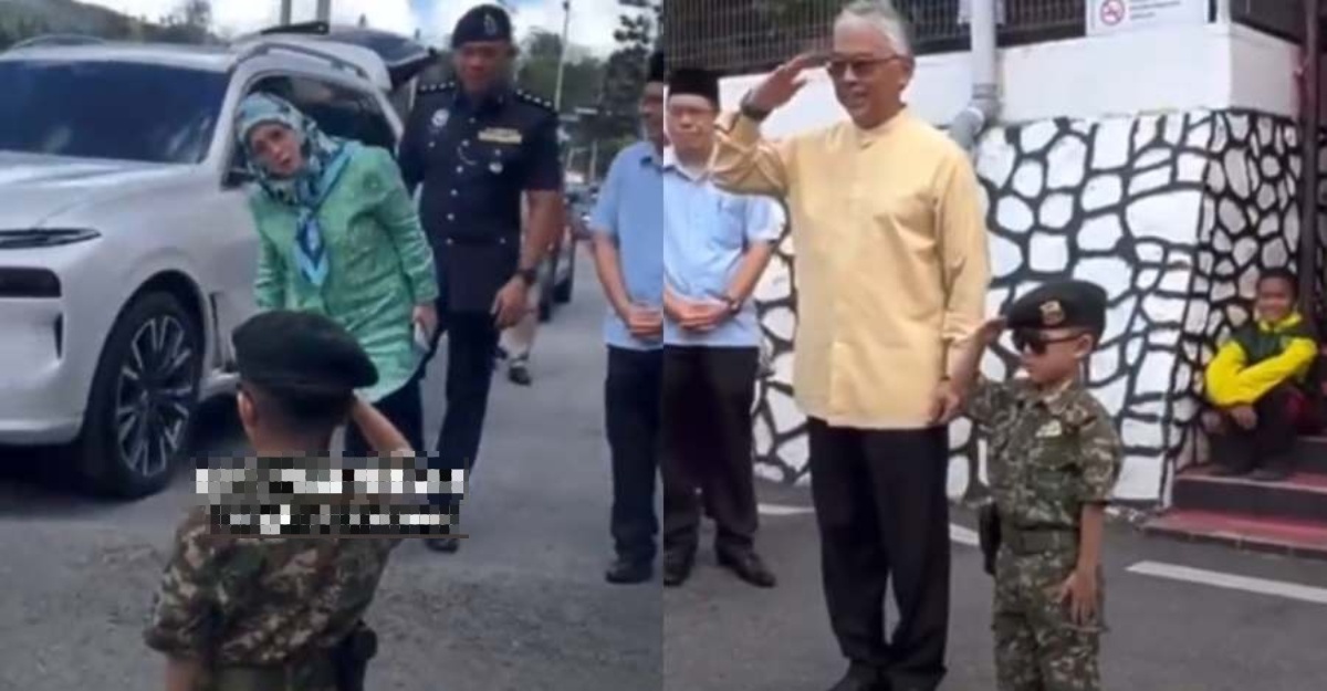 kanak-kanak berpakaian askar sultan pahang