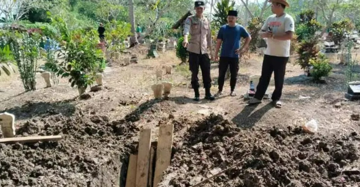 tali kain kafan ilmu hitam