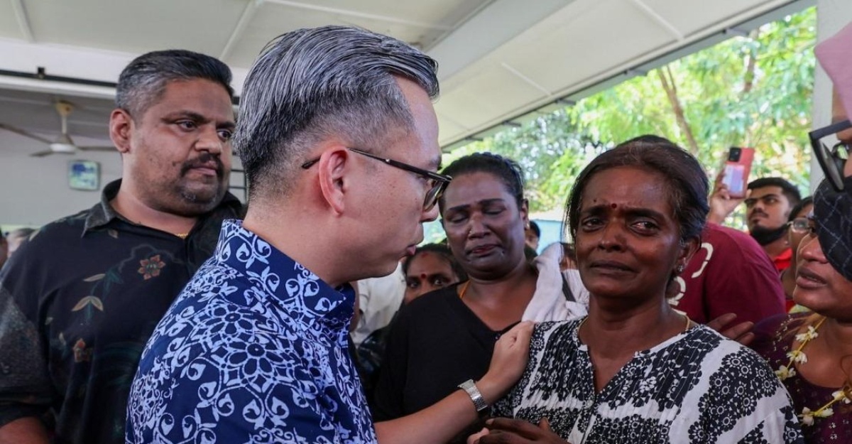 buli siber dibentang kabinet