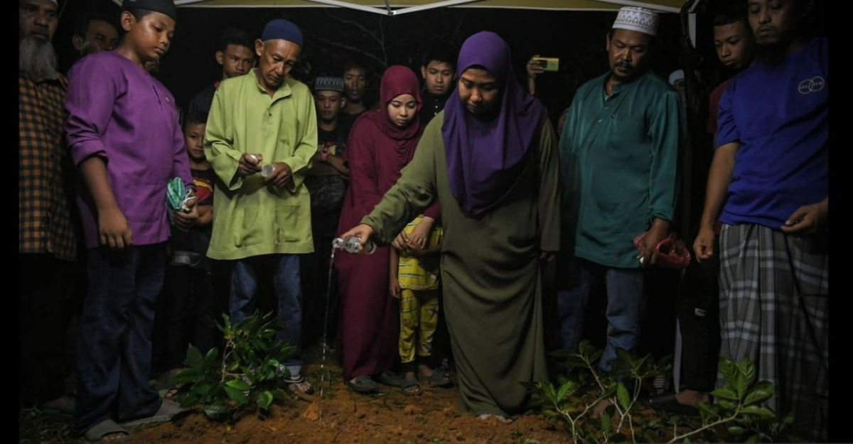 Jenazah Muhammad Akil Syauqi