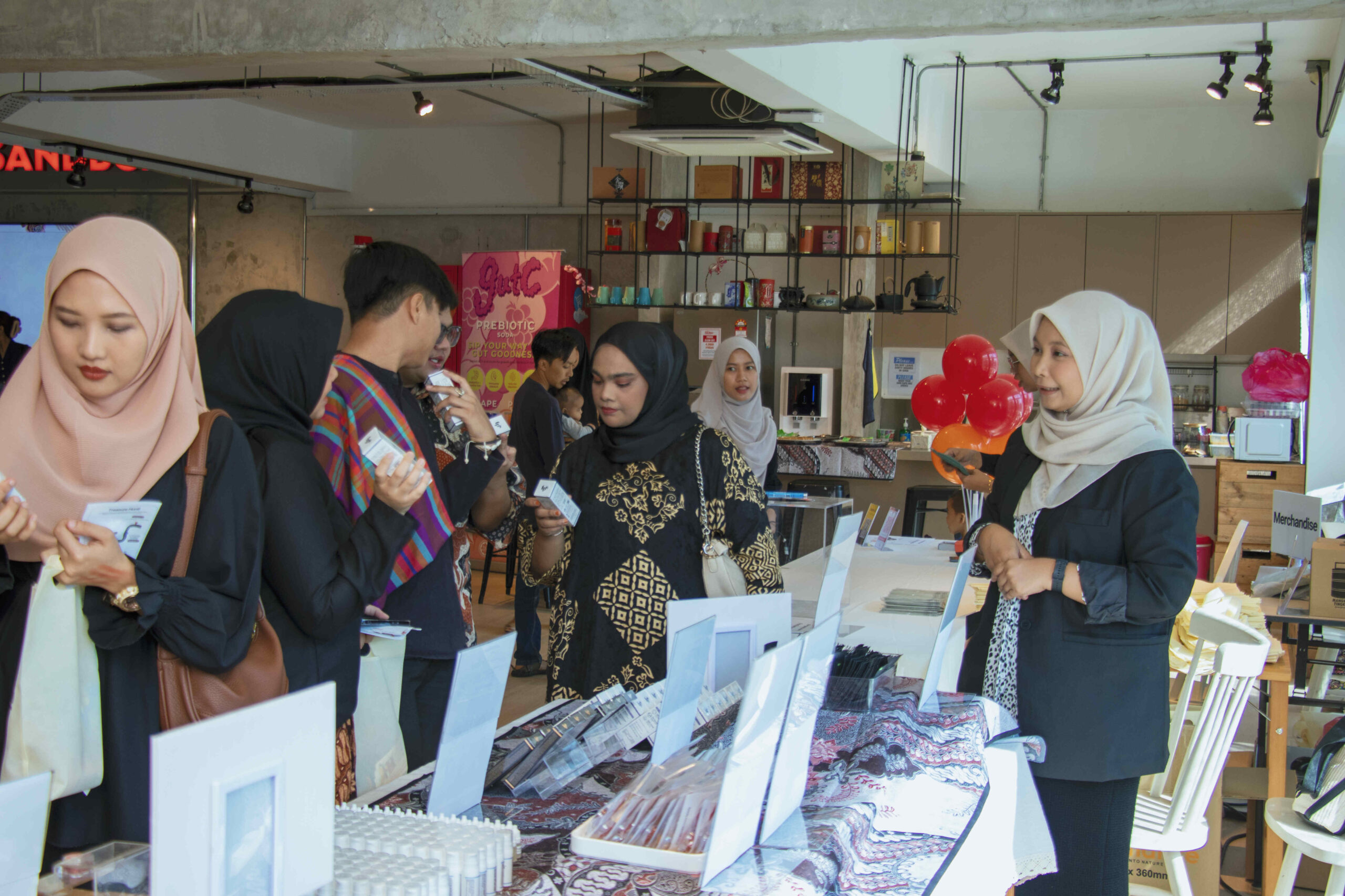the pastels shop kecantikan