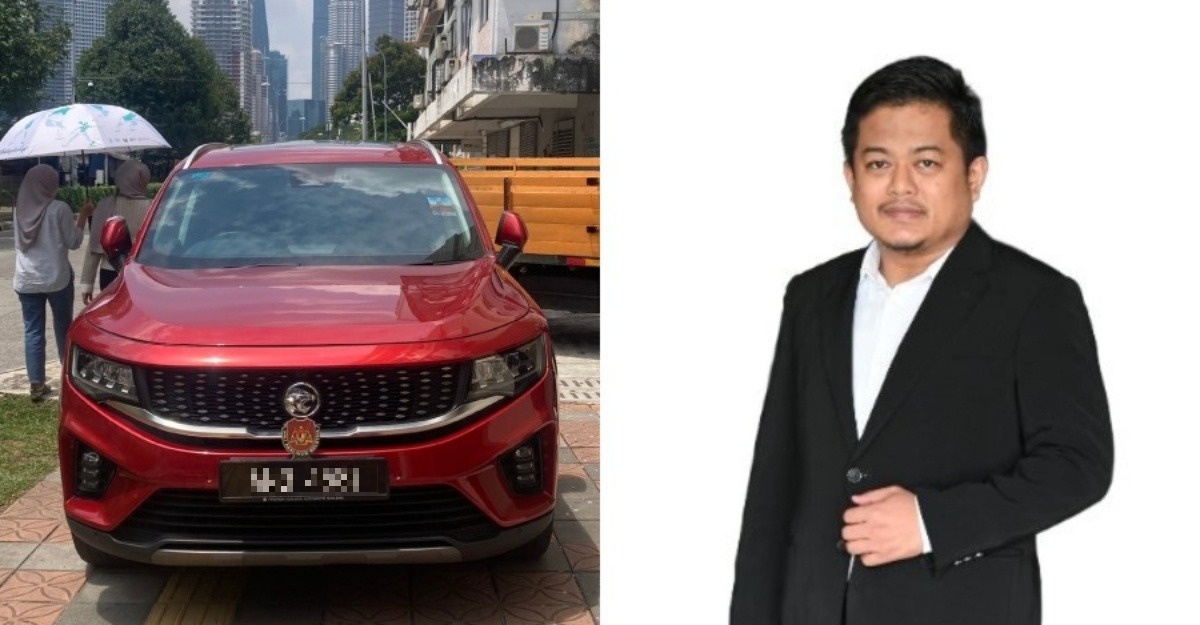 parkir kereta ahli dewan negara