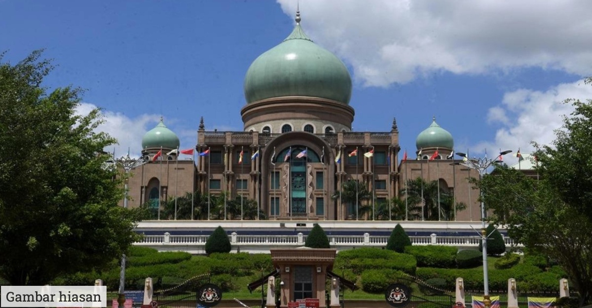 Penjawat Awam