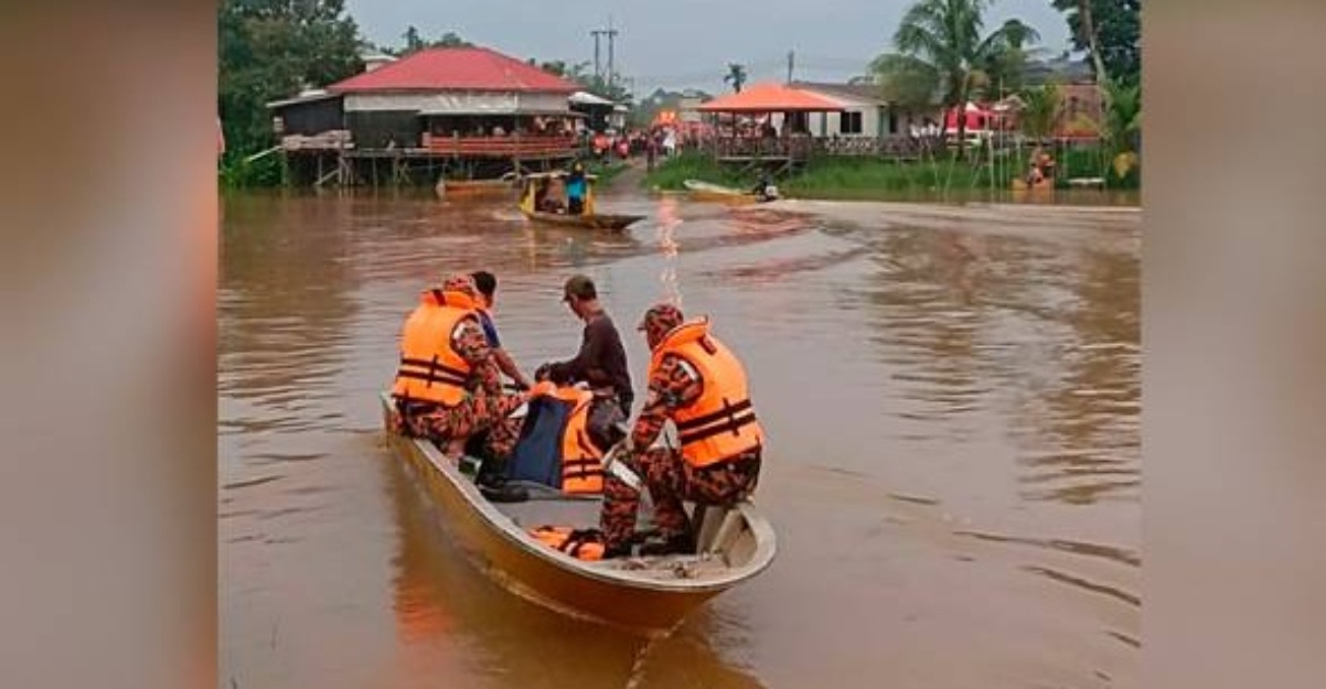 perahu karam tiga pelajar