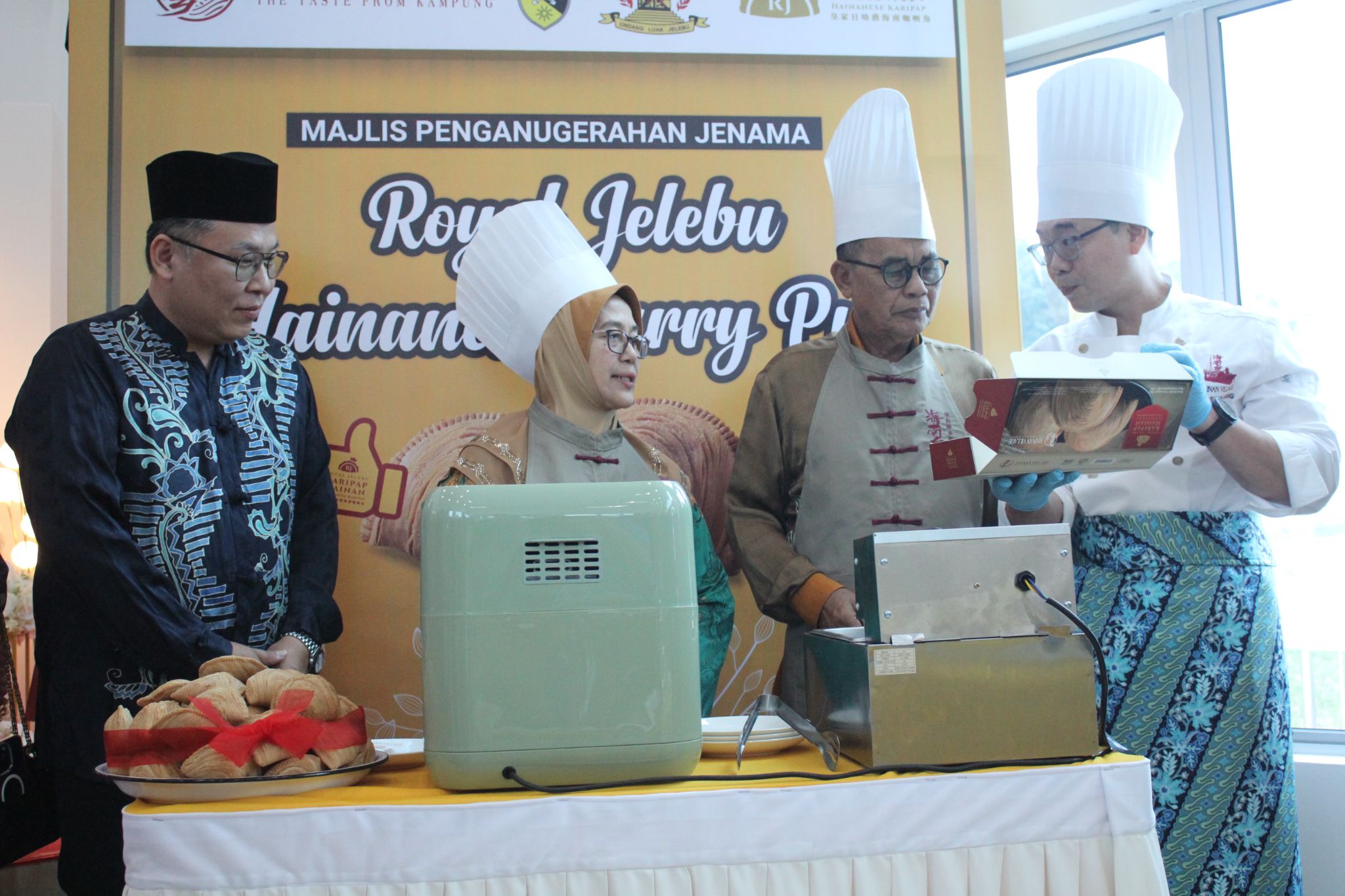 royal jelebu hainanese