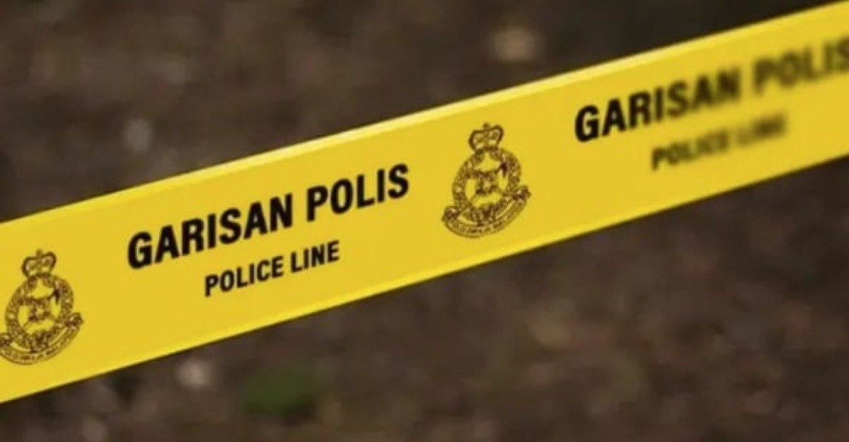 warga emas perlanggaran perahu