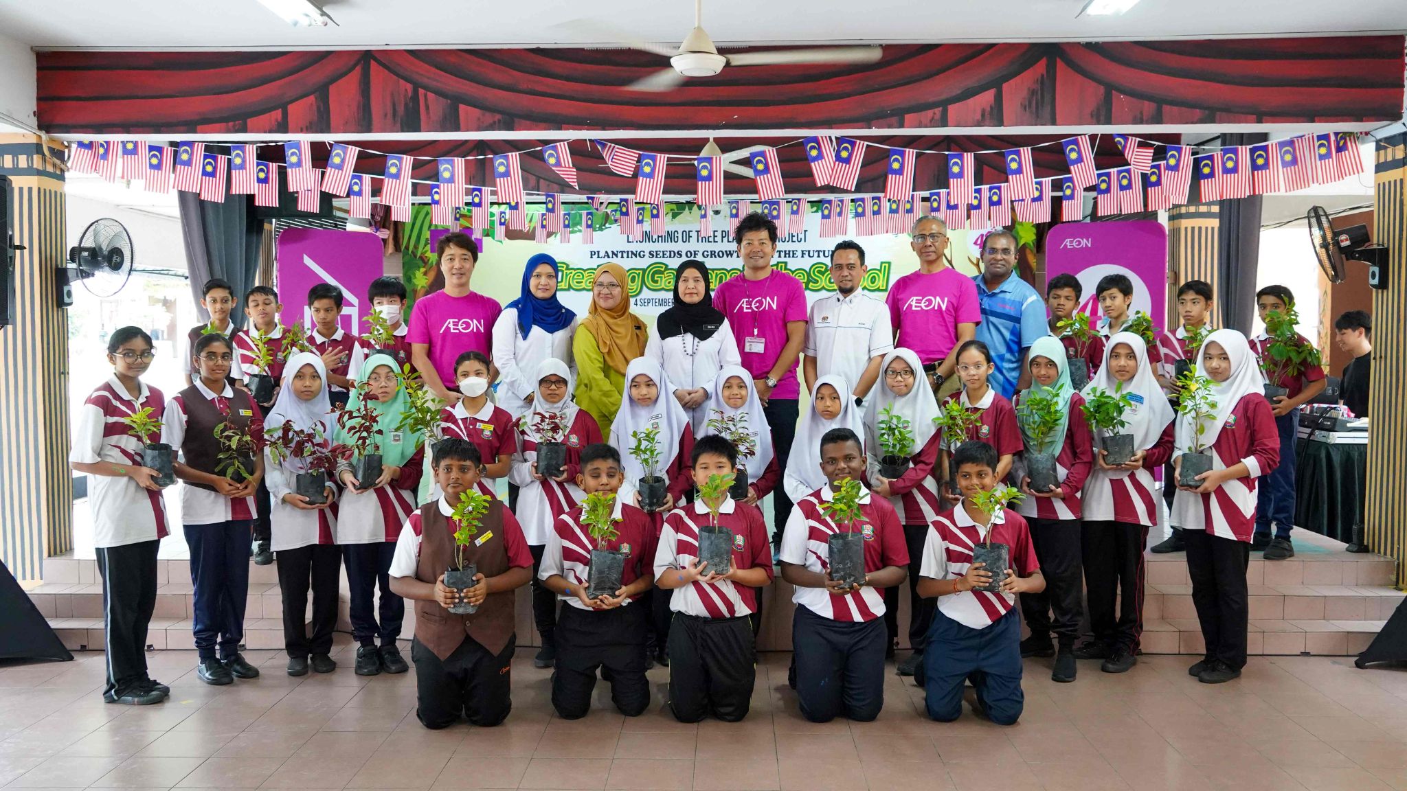 aeon penanaman pokok