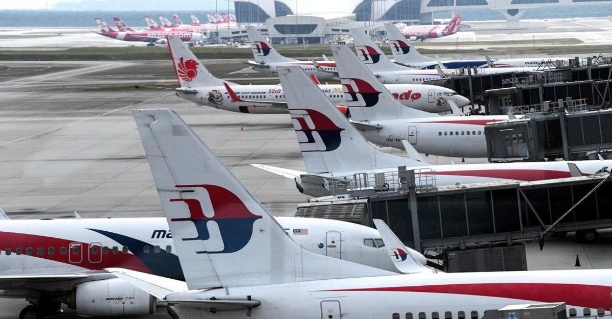 penerbangan terus ke paris