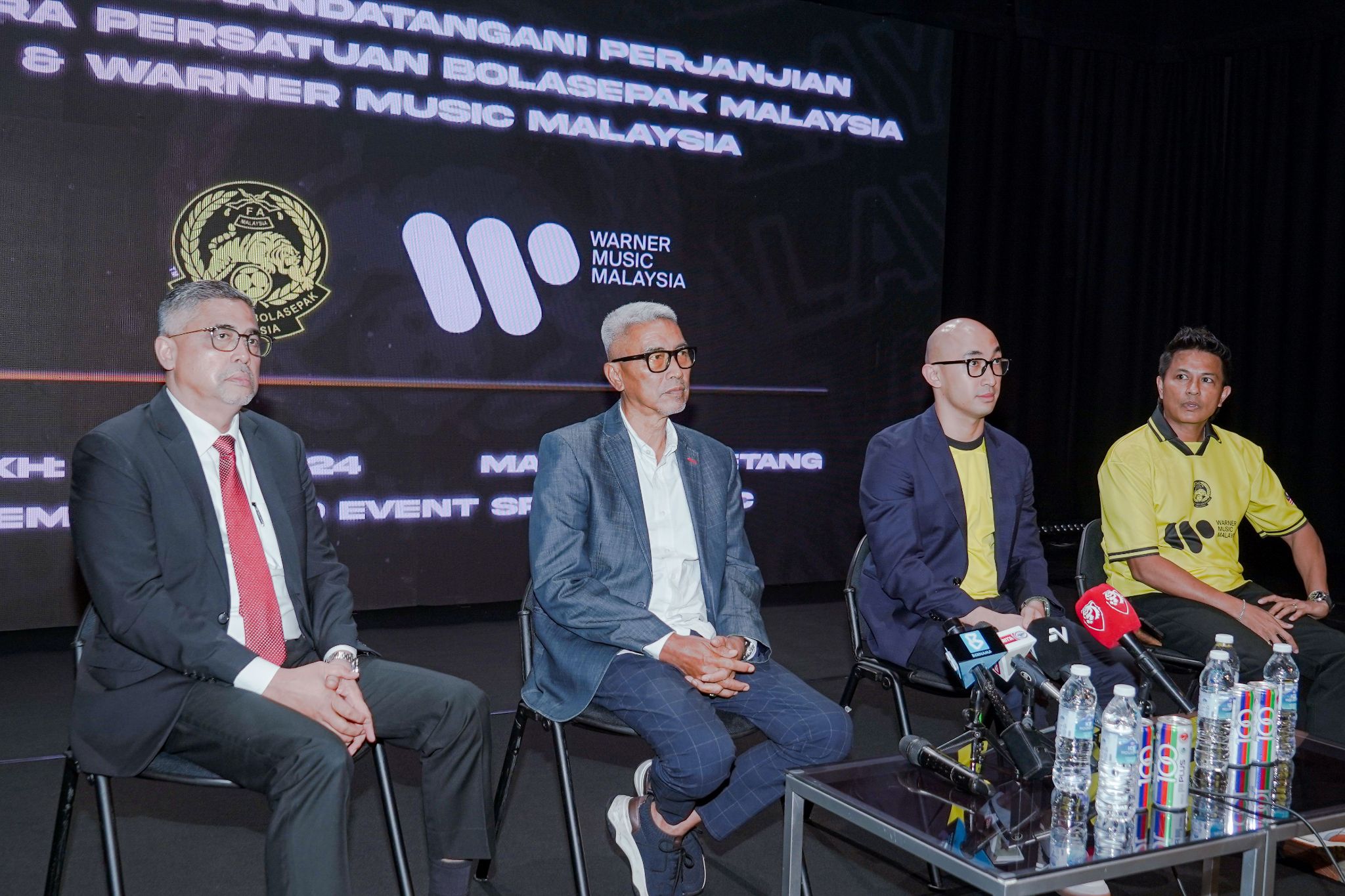 penaja muzik rasmi harimau malaya