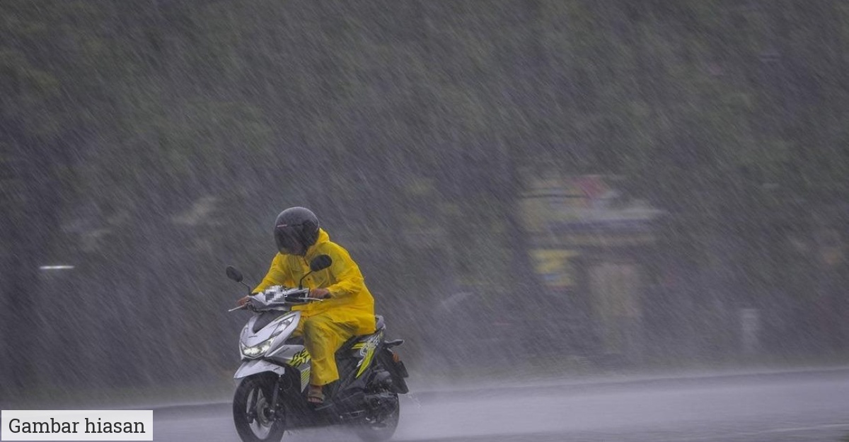 hujan lebat november mac