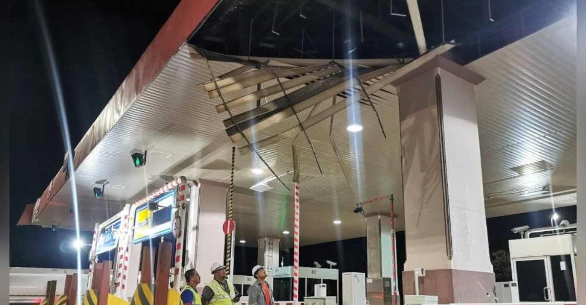 siling plaza tol runtuh