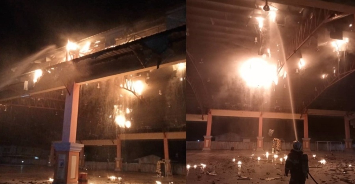 dewan arena square terbakar