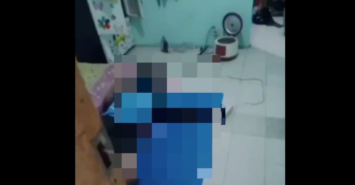 cas telefon ketika tidur