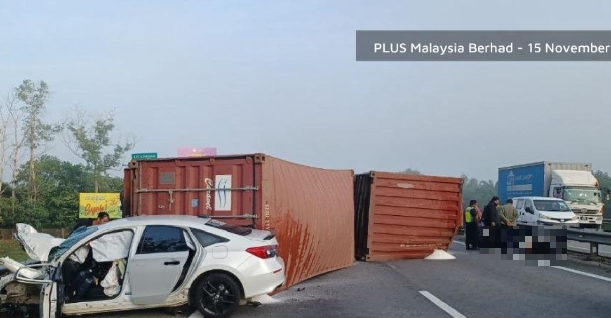 Kemalangan Libatkan Lori Kontena