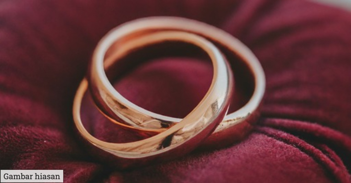 syarikat duit bujang bercinta