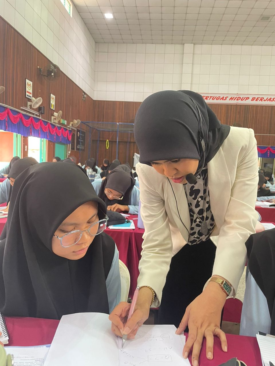 program perkampungan ilmu