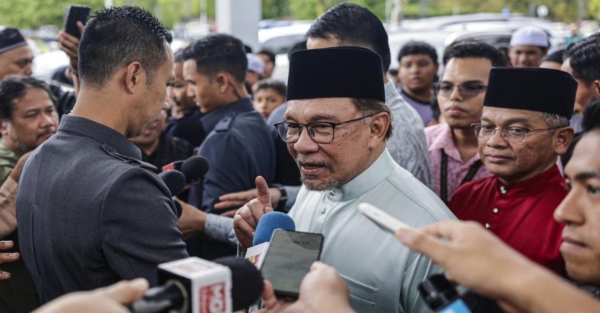 cuti menteri dibekukan