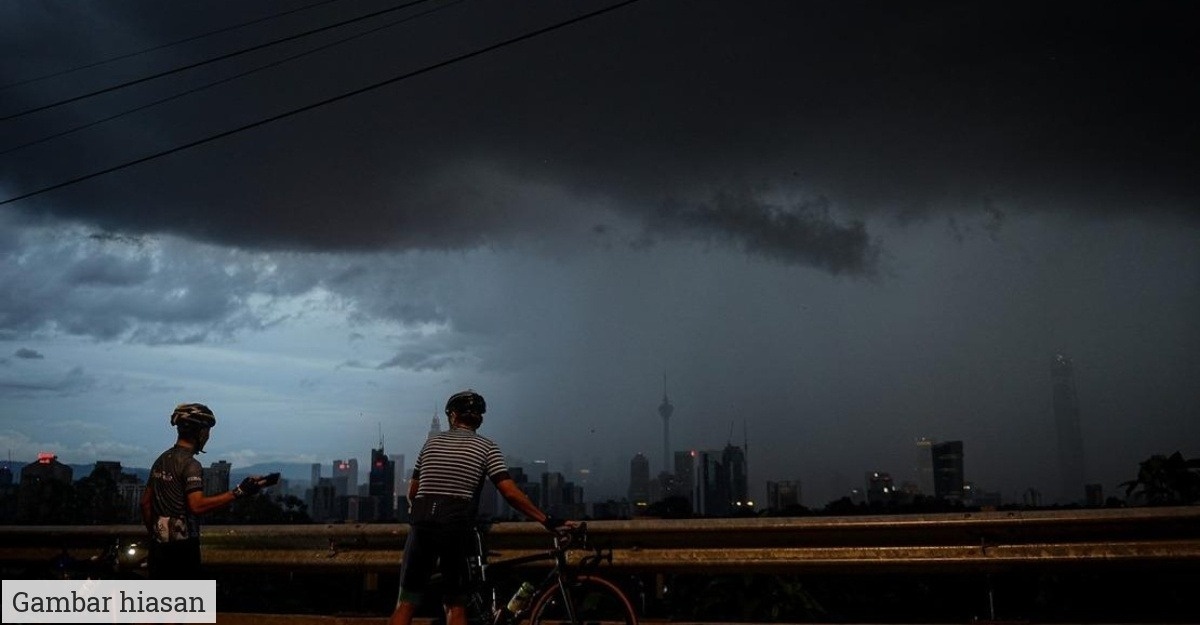 hujan badai 6 negeri