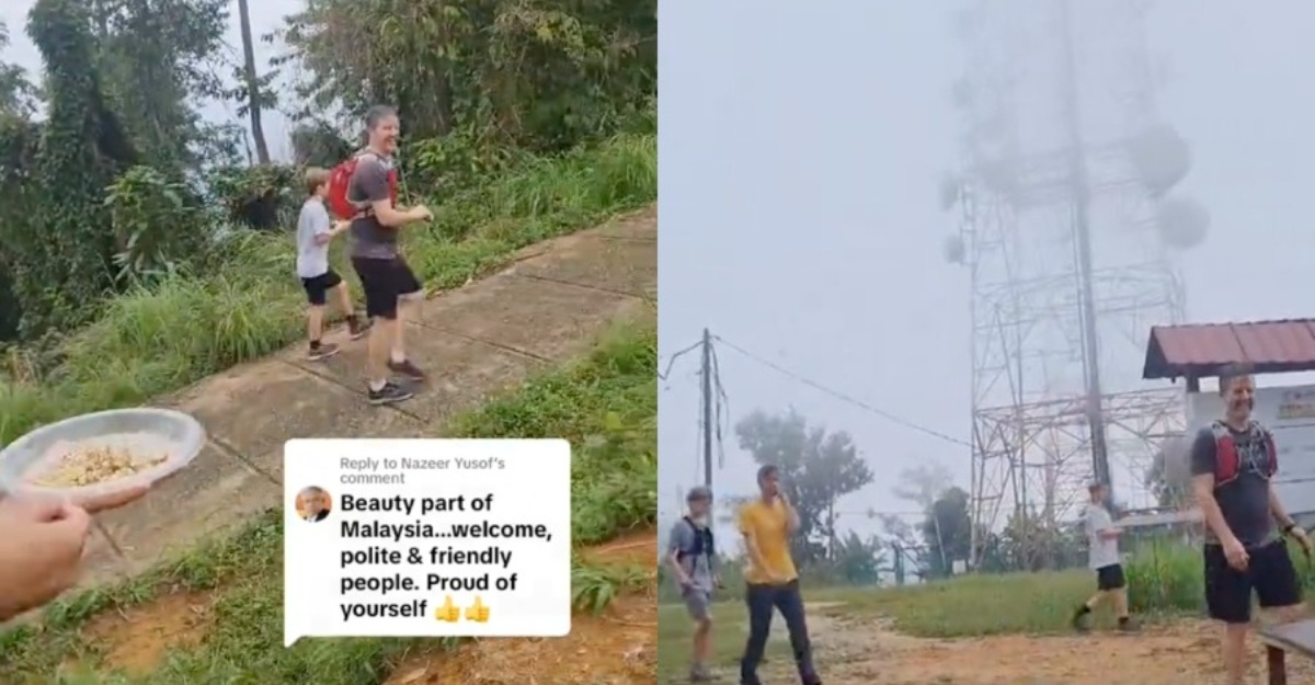 Tengah Seronok Makan