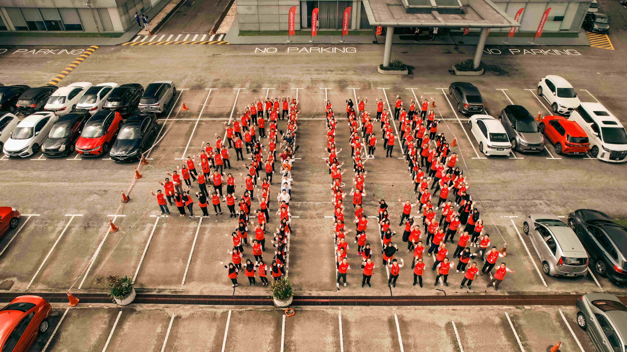 Sharp Malaysia Sambut Ulang Tahun Ke-40 Dengan Kempen "Live Mighty" Dan Peningkatan Perkhidmatan