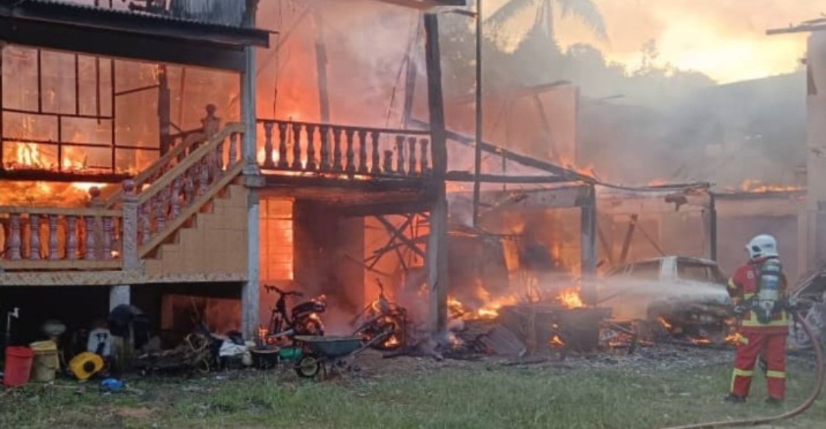 rumah Kenderaan Kebakaran