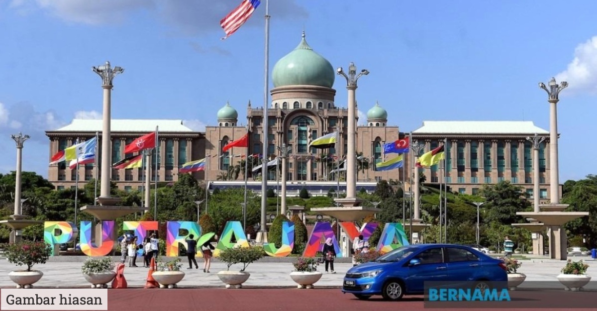 Putrajaya Dan Tiga Negeri