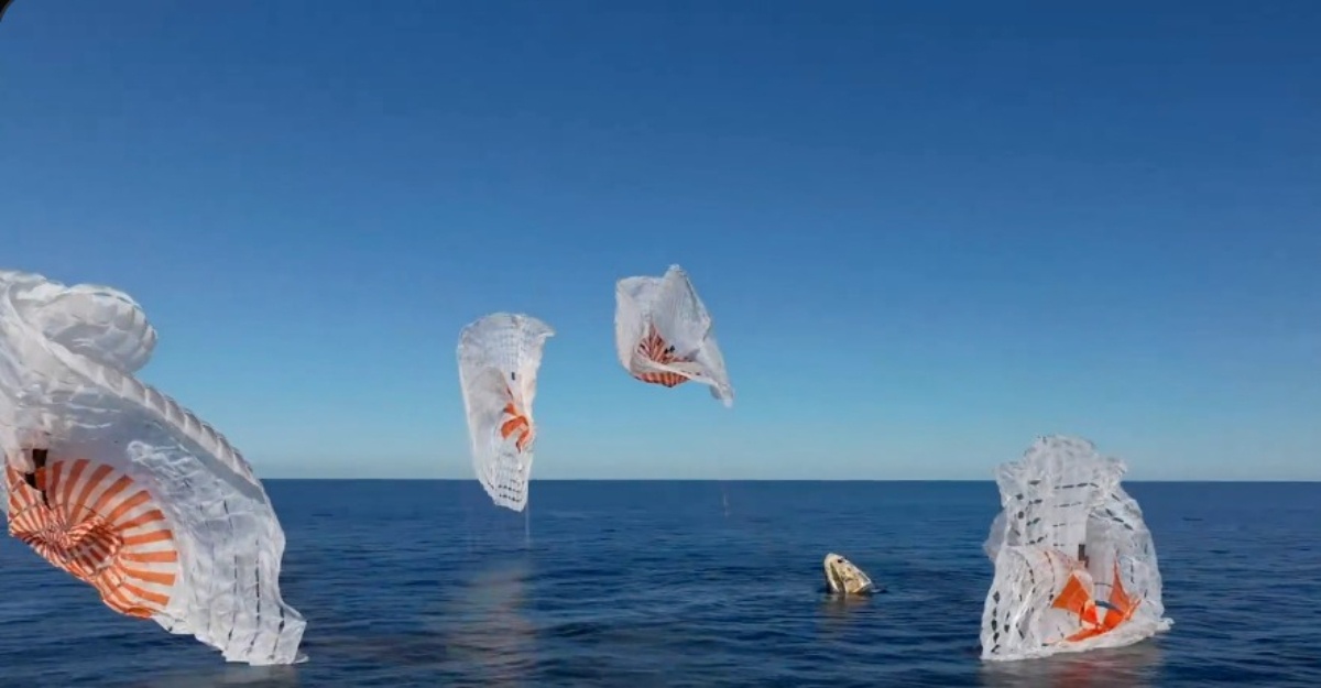 Angkasawan NASA Mendarat Di Bumi