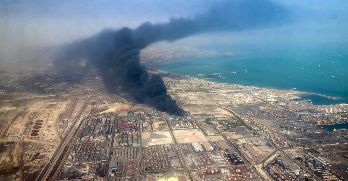 rusia iran letupan pelabuhan