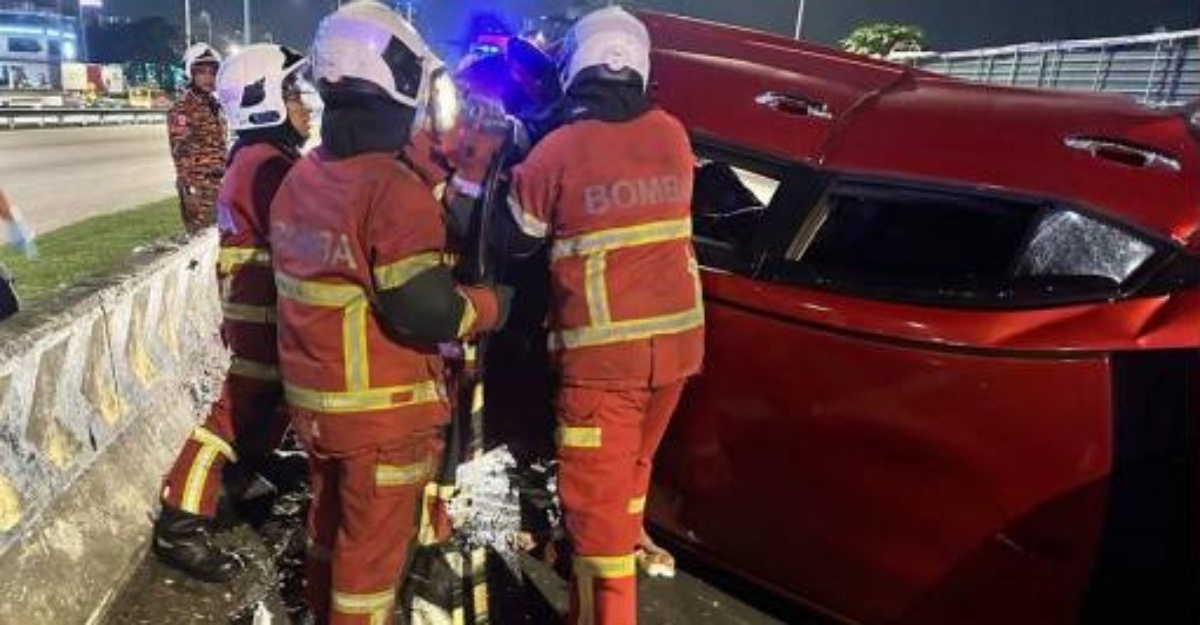 tiga maut nahas kl-seremban