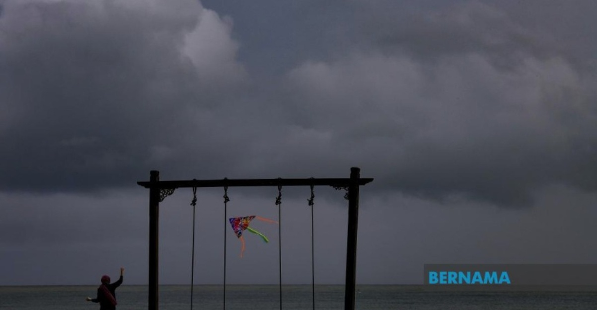 hujan negeri lewat petang ini