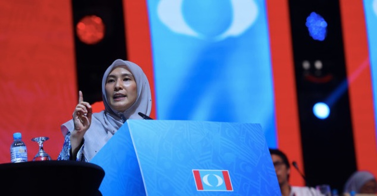 nurul izzah bertanding