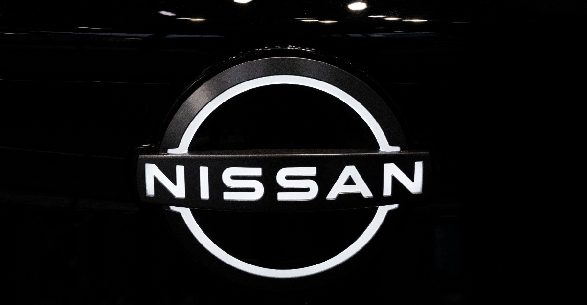 nissan berhentikan pekerja