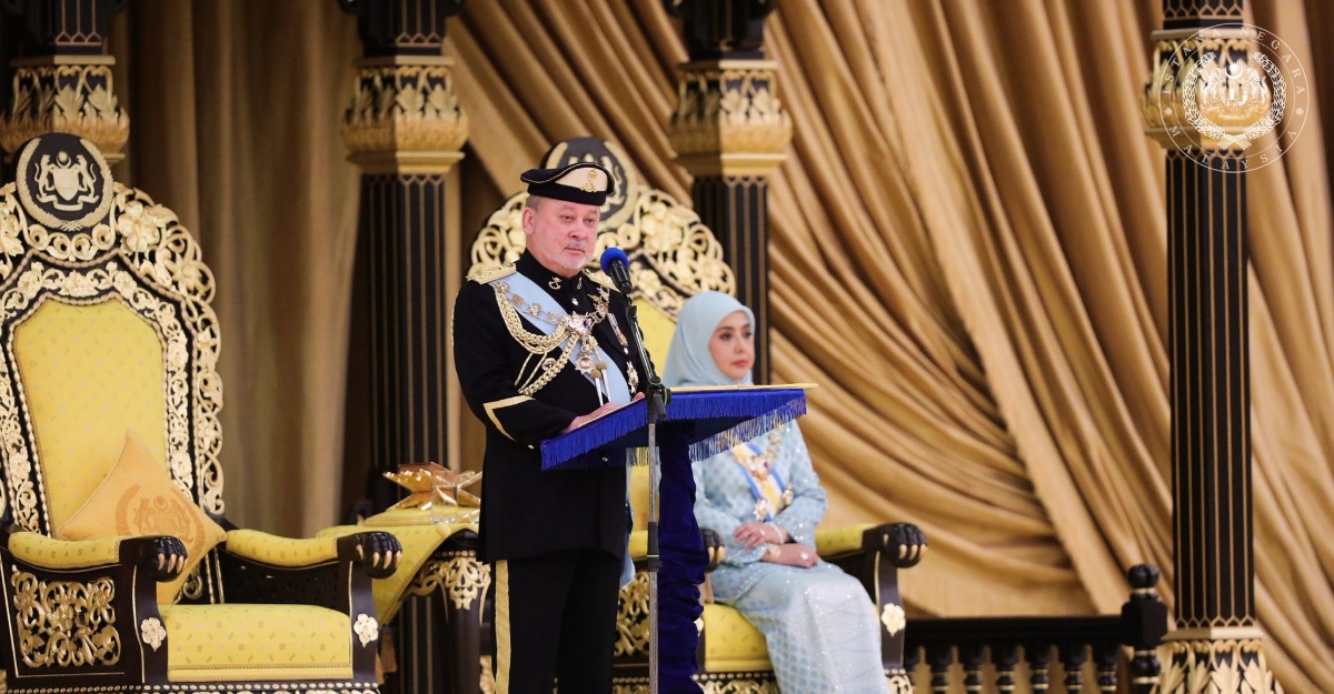 agong berkenan kembara wilayah