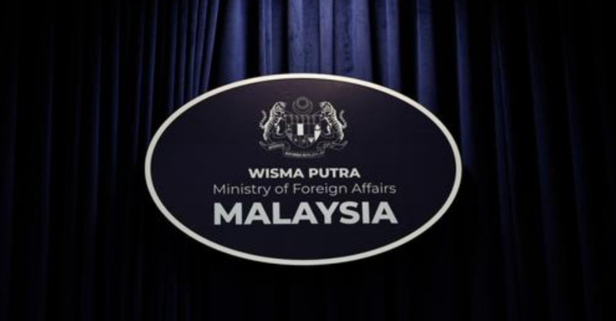 rakyat malaysia keluar tehran