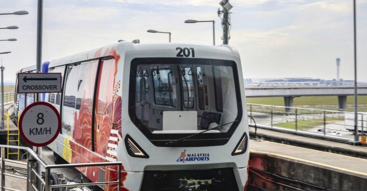 Aerotrain KLIA beroperasi hari ini