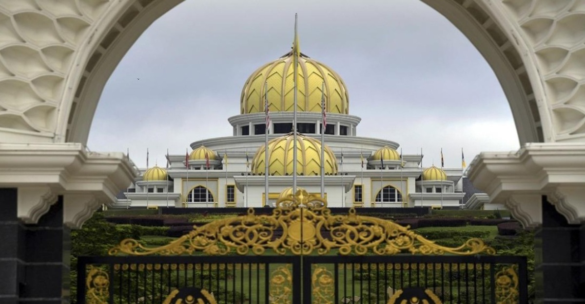 Pelantikan Hakim Mahkamah atasan