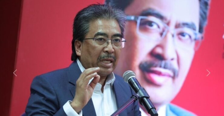 Johari abdul ghani Menteri Sumber Asli