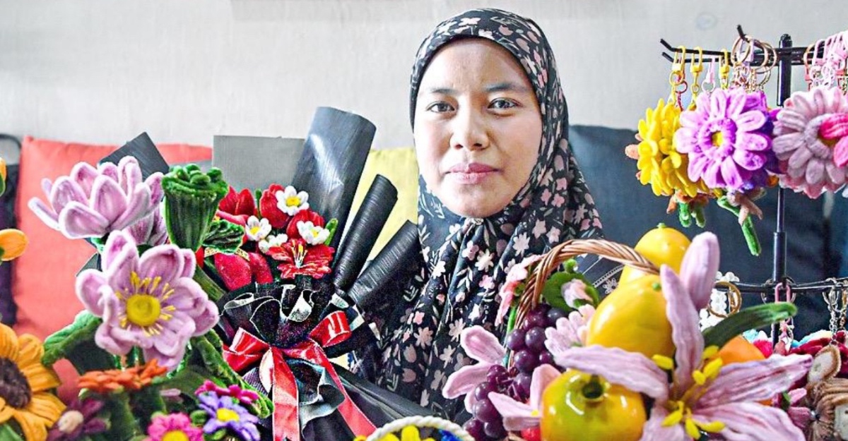 Suri rumah jana pendapatan