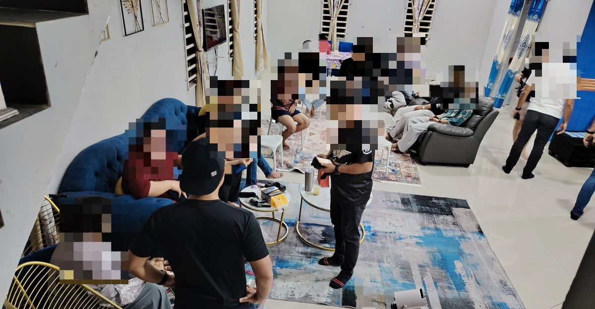 perjumpaan gay kelantan