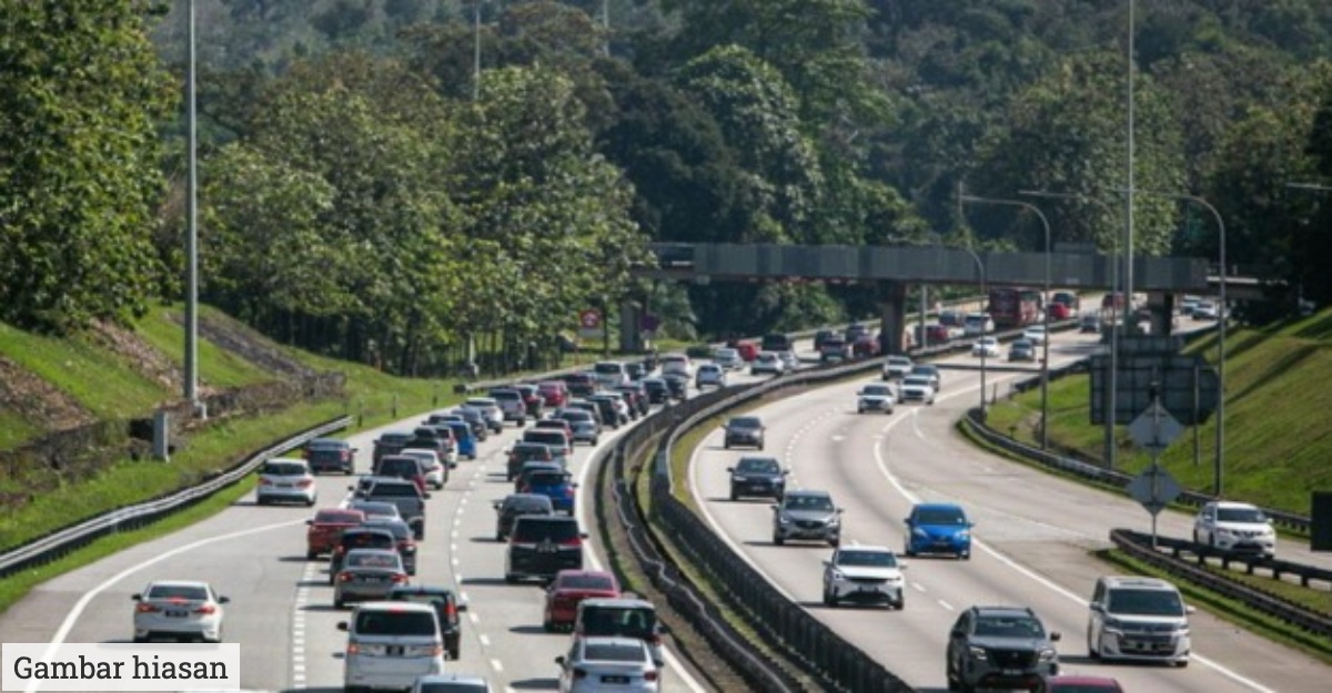 2.3 juta pemegang lesen