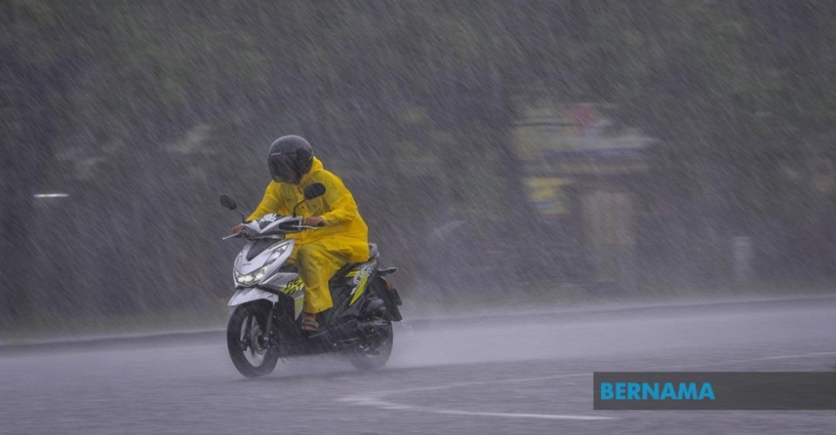 hujan negeri petang ini