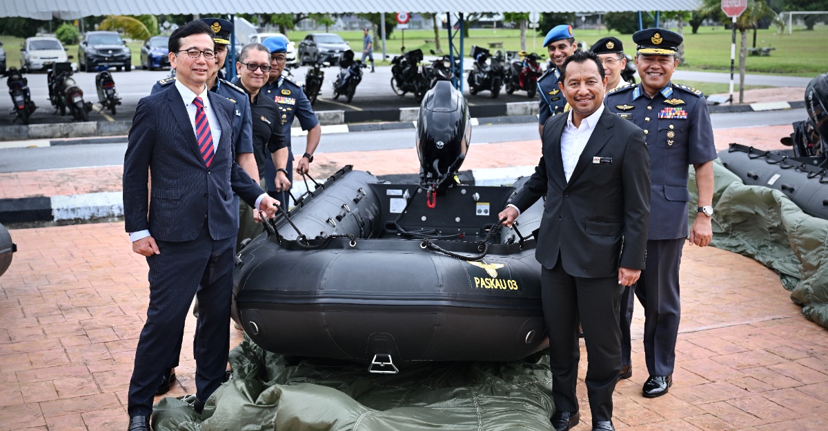 TUDM menerima tujuh bot