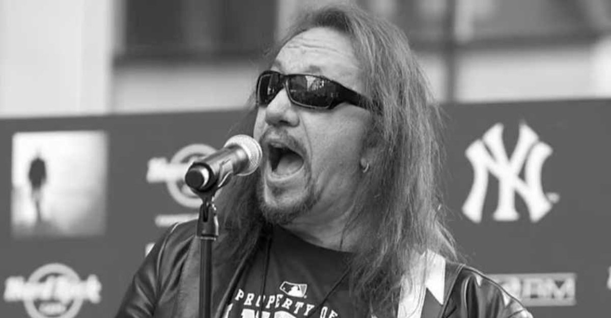 KISS Ace Frehley Meninggal
