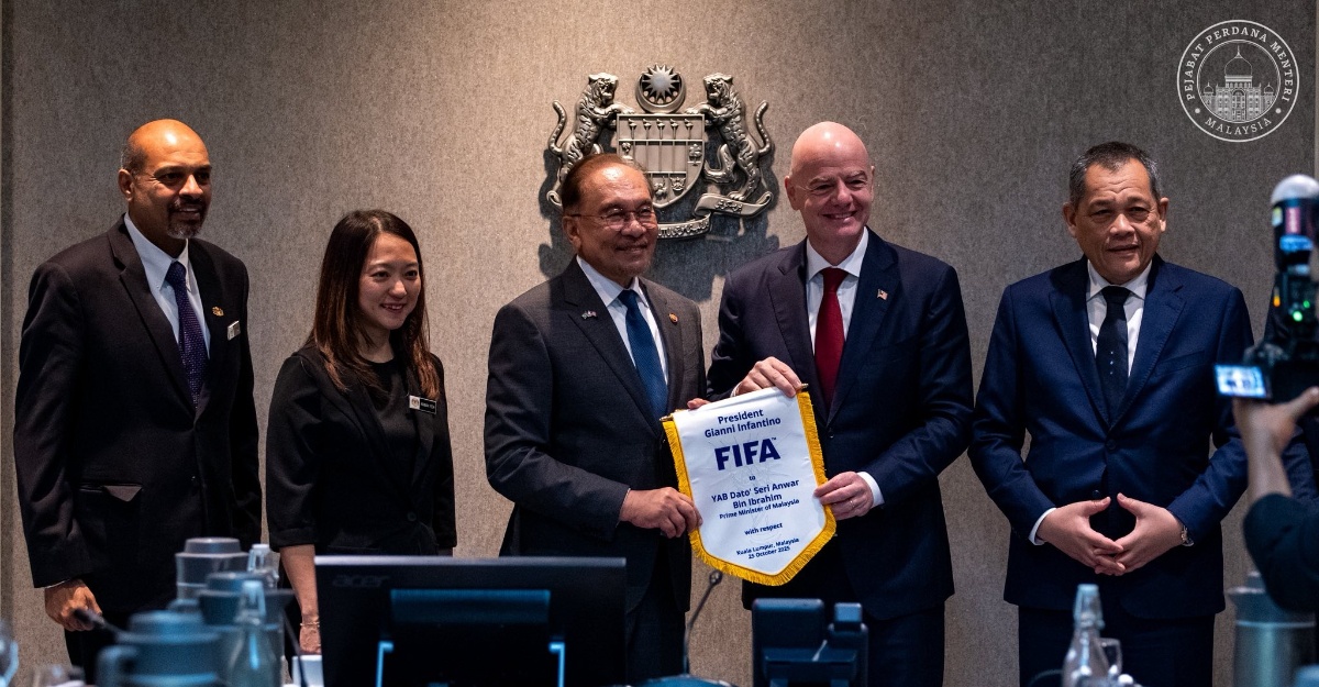 PM Anwar presiden fifa