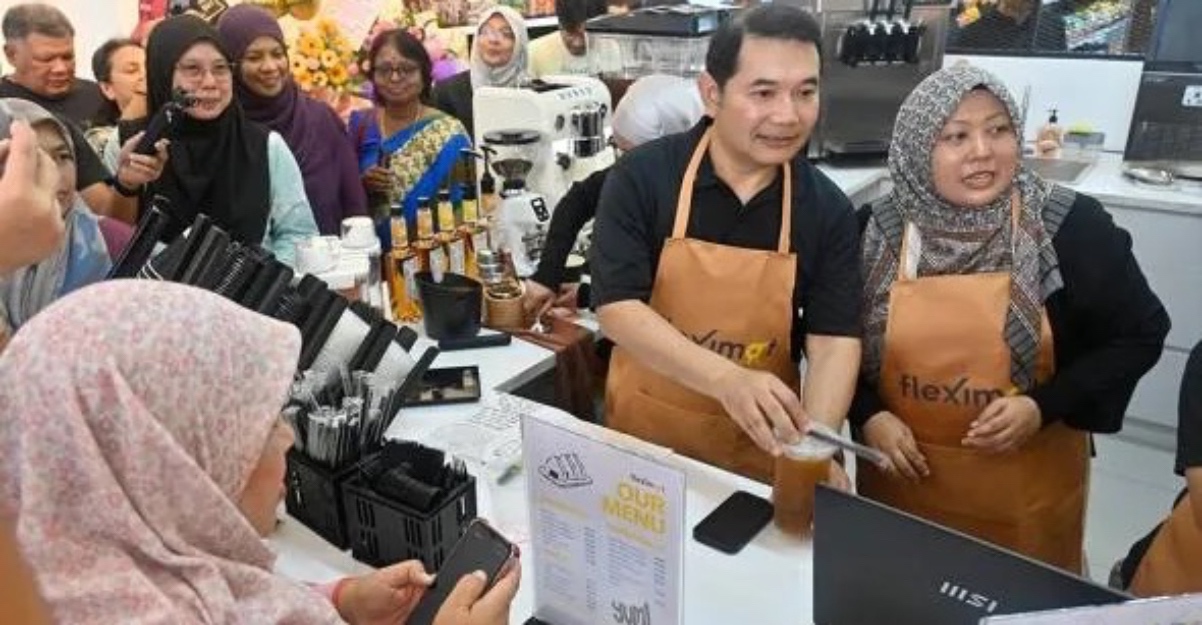 Fleximart tawar peluang niaga rafizi