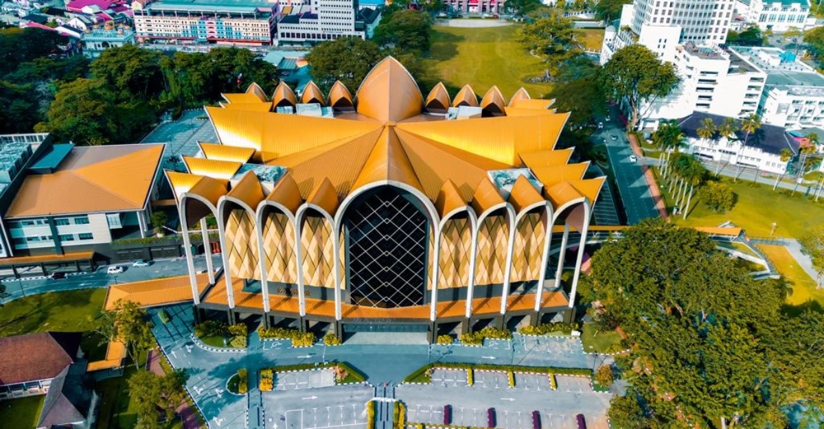 Muzium Budaya Borneo No.1 Dunia