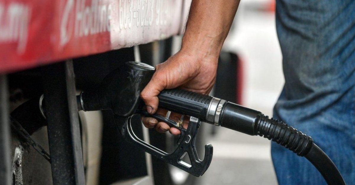 diesel semenanjung naik tujuh sen