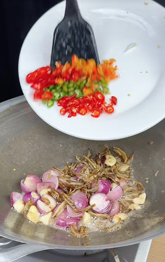 menu bawang, bilis