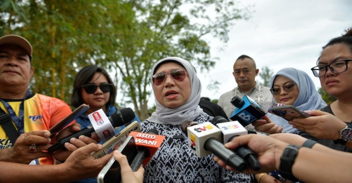 Warga emas buta jasad