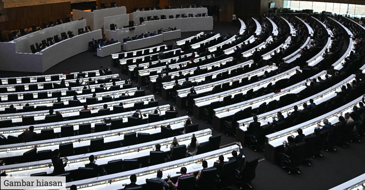 raja thailand bubar parlimen